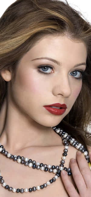 Michelle Trachtenberg - Elegant In Blue Wallpaper