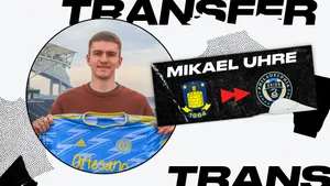 Mikael Uhre Transferring Teams Wallpaper