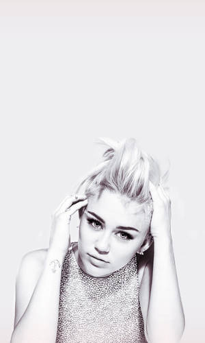 Miley Cyrus In Bold Black And White Wallpaper