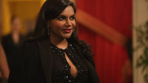 Mindy Kaling Emmy Nominated Wallpaper