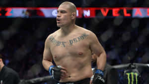 Mixed Martial Artist Cain Velasquez Ufc 121 Wallpaper