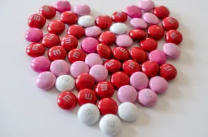 Mms Valentines Chocolate Wallpaper