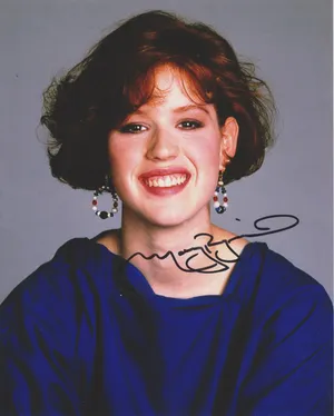 Molly Ringwald Rising Star Signature Wallpaper