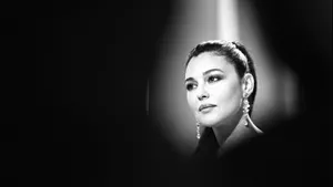 Monica Bellucci Classic Blackand White Portrait4 K Wallpaper