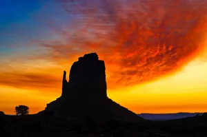 Monument Valley Navajo Tribal Park Mountain Peak Wallpaper