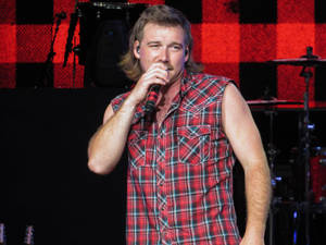 Morgan Wallen Rocker Look Wallpaper