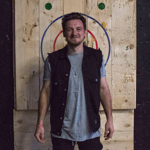 Morgan Wallen Wooden Dart Board Wallpaper