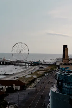 Morning City Cloudy Day Wallpaper