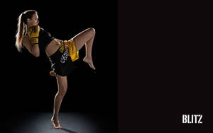 Muay Thai Kick Girl Wallpaper