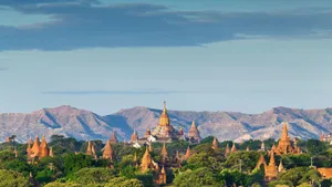Myanmar Temples And Mountains Wallpaper