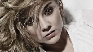 Natalie Dormer Posing In A Stunning Photoshoot Wallpaper