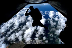 Navy Seals Setting Off On A Mission Wallpaper