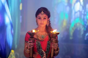 Nayanthara In Saree With Candles Wallpaper