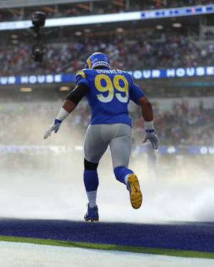 Nfl Los Angeles Rams Aaron Donald Football Match Wallpaper