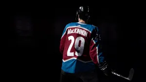 Number 29 Sweater Nathan Mackinnon Wallpaper