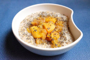 Nutritious Breakfast - Oatmeal With Chia Seeds And Peaches Wallpaper