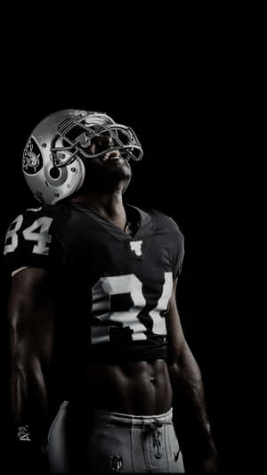 Oakland Raiders Looking Up Wallpaper