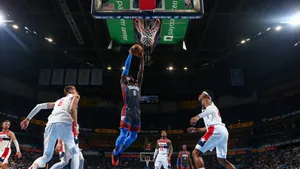 Oklahoma City Thunder Luguentz Dort Dunk Wallpaper