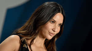 Olivia Munn Event Side Glance Wallpaper