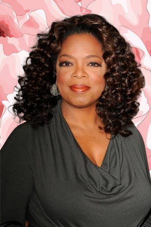 Oprah Winfrey In Grey Wallpaper