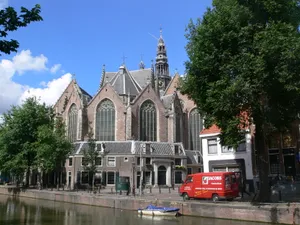Oude Kerk Wide Shot Photography Wallpaper
