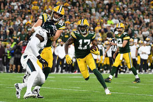 Packers Davante Adams Vs Detroit Lions Wallpaper