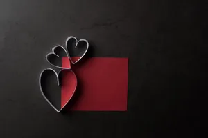 Papers Love Black And White And Red Wallpaper