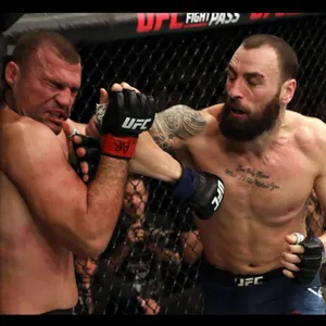 Paul Craig Giving Elbow Wallpaper