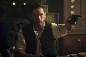 Peaky Blinders Alfie Solomons In Cardigan Wallpaper