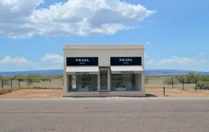 Prada Marfa Cloudy Sky Wallpaper