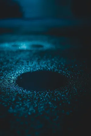 Premium Original Iphone 7 With Aesthetic Pothole Wallpaper Wallpaper