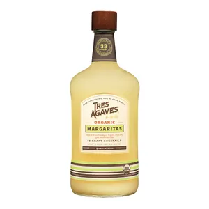 Premium Tres Agaves Organic Margarita In A Glass Wallpaper