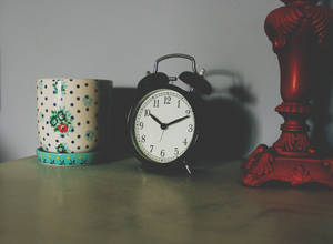 Preview Wallpaper Alarm Clock, Clock, Table Wallpaper