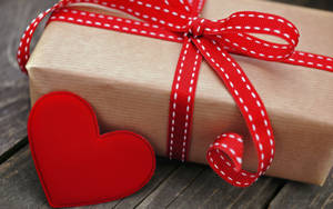 Preview Wallpaper Box, Gift, Holiday, Heart, Red, Tape Wallpaper