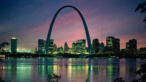 Preview Wallpaper Gateway Arch, Saint Louis, Usa, Arch, Bridge, Building, Evening Wallpaper