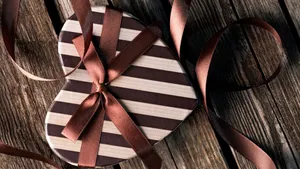 Preview Wallpaper Heart, Box, Bow, Ribbon Wallpaper