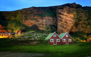 Preview Wallpaper Iceland, Mountain, Rock, Lodges, Light, Meadow Wallpaper