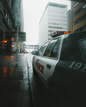 Preview Wallpaper Police, Car, Street, City, Rain Wallpaper