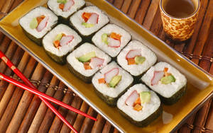 Preview Wallpaper Sushi, Rice, Fish, Laying, Japanese Cuisine Wallpaper