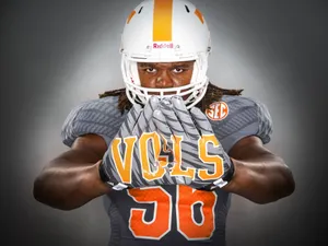 Pride Of The Tennessee Volunteers | A Snapshot Of The Tennessee Volunteers At Neyland Stadium Wallpaper