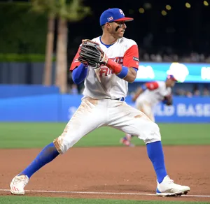 Puerto Rican Carlos Correa Wallpaper