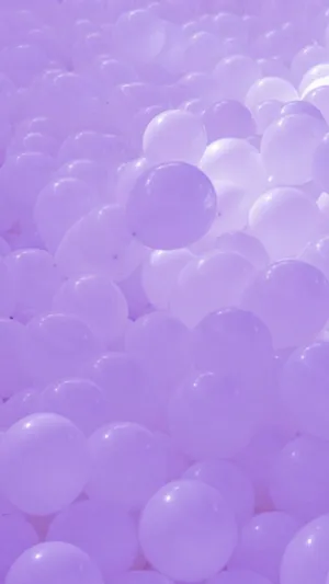 Purple Aesthetic Phone Balloons Wallpaper