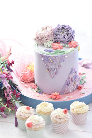 Purple Floral Cake And Cupcakes Wallpaper