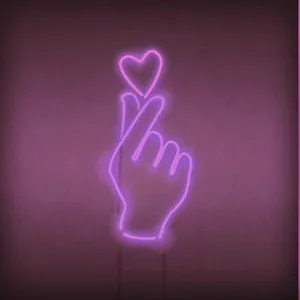 Purple Hand Heart Wallpaper
