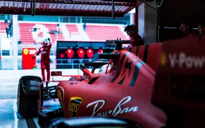 Race To The Finish Line With The Thrilling World Of Formula 1 Wallpaper