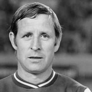 Raymond Kopa Neutral Expression In Black And White Wallpaper