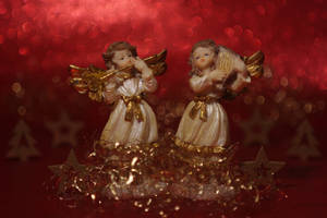 Red Aesthetic Christmas Angels Wallpaper