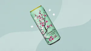 Refreshing Arizona Tea On A Hot Day Wallpaper