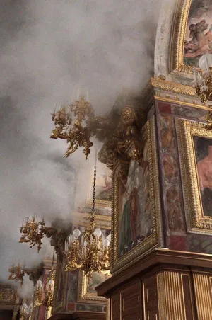 Renaissance Aesthetic Church Wallpaper