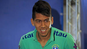 Roberto Firmino Green Shirt Brazil Wallpaper